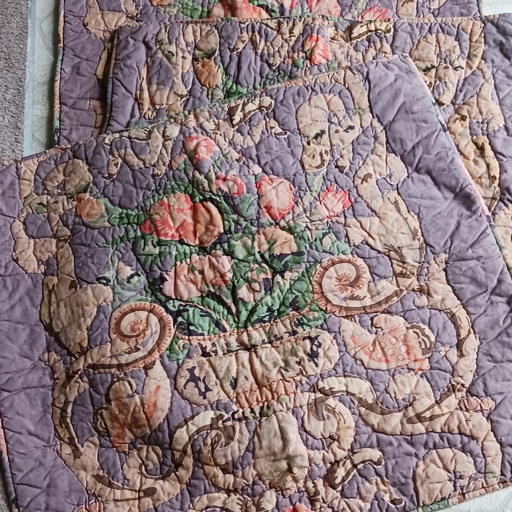 Vintage Euro shams 24×25